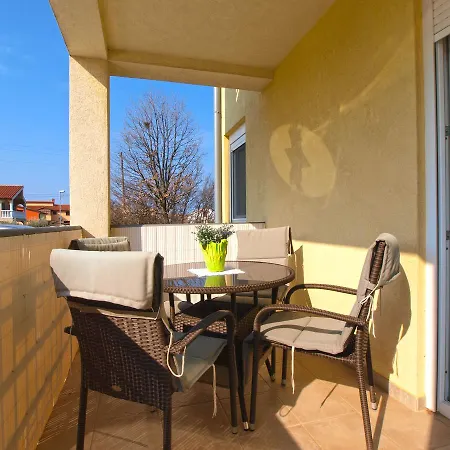 Apartament Ildiko 1547 *